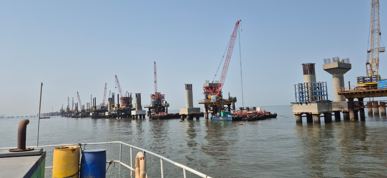 Marine salvage preparation and wreck removal operations